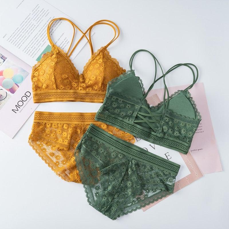 Conjunto Lingerie em Renda Strap - Preços ao Alcance