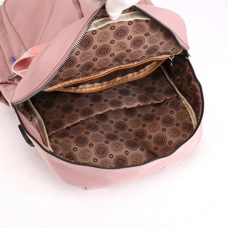 Mochila com Carregador USB - Preços ao Alcance