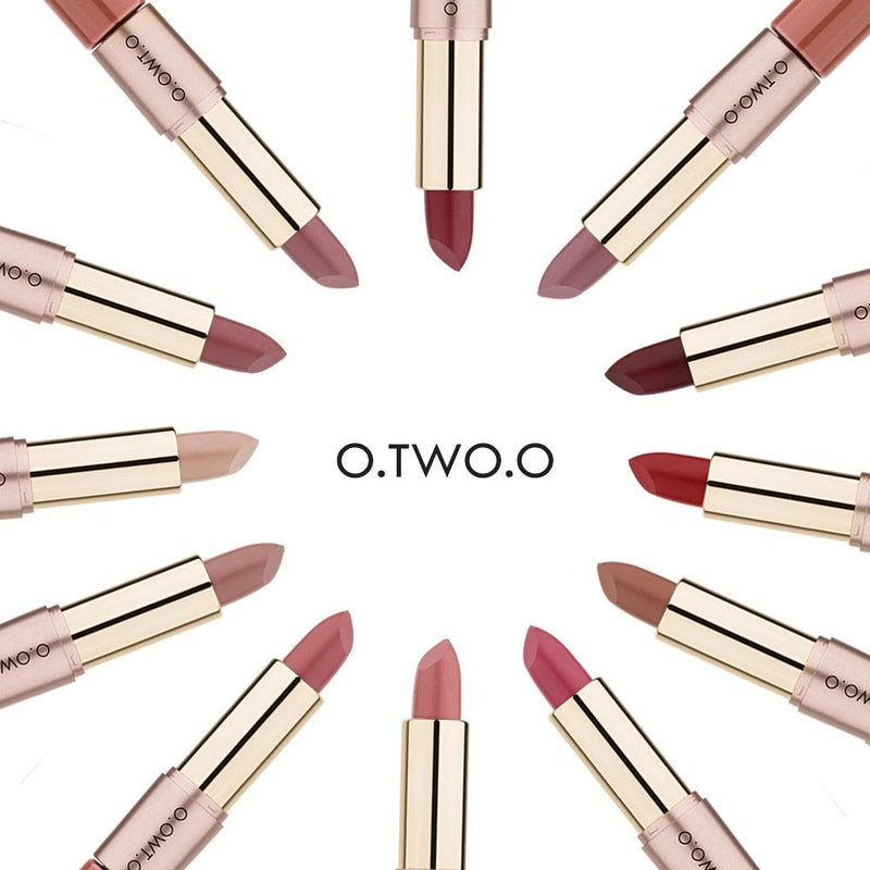Batom Matte e Batom Líquido O.TWO.O 2 em 1 - Preços ao Alcance