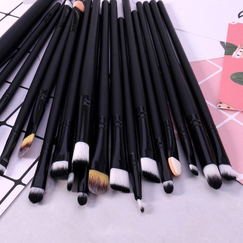 Kit Pincéis de Maquiagem O.TWO.O - 20 Peças - Preços ao Alcance
